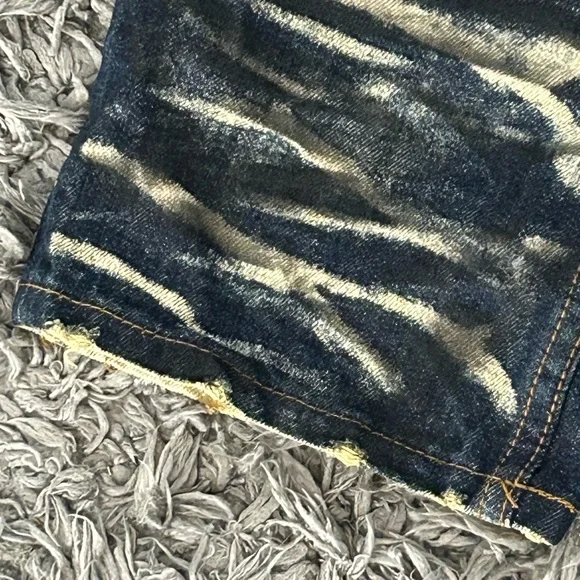 The Heritage By America 1776 Men’s Distressed Acid Wash Denim Jeans Size 40x34